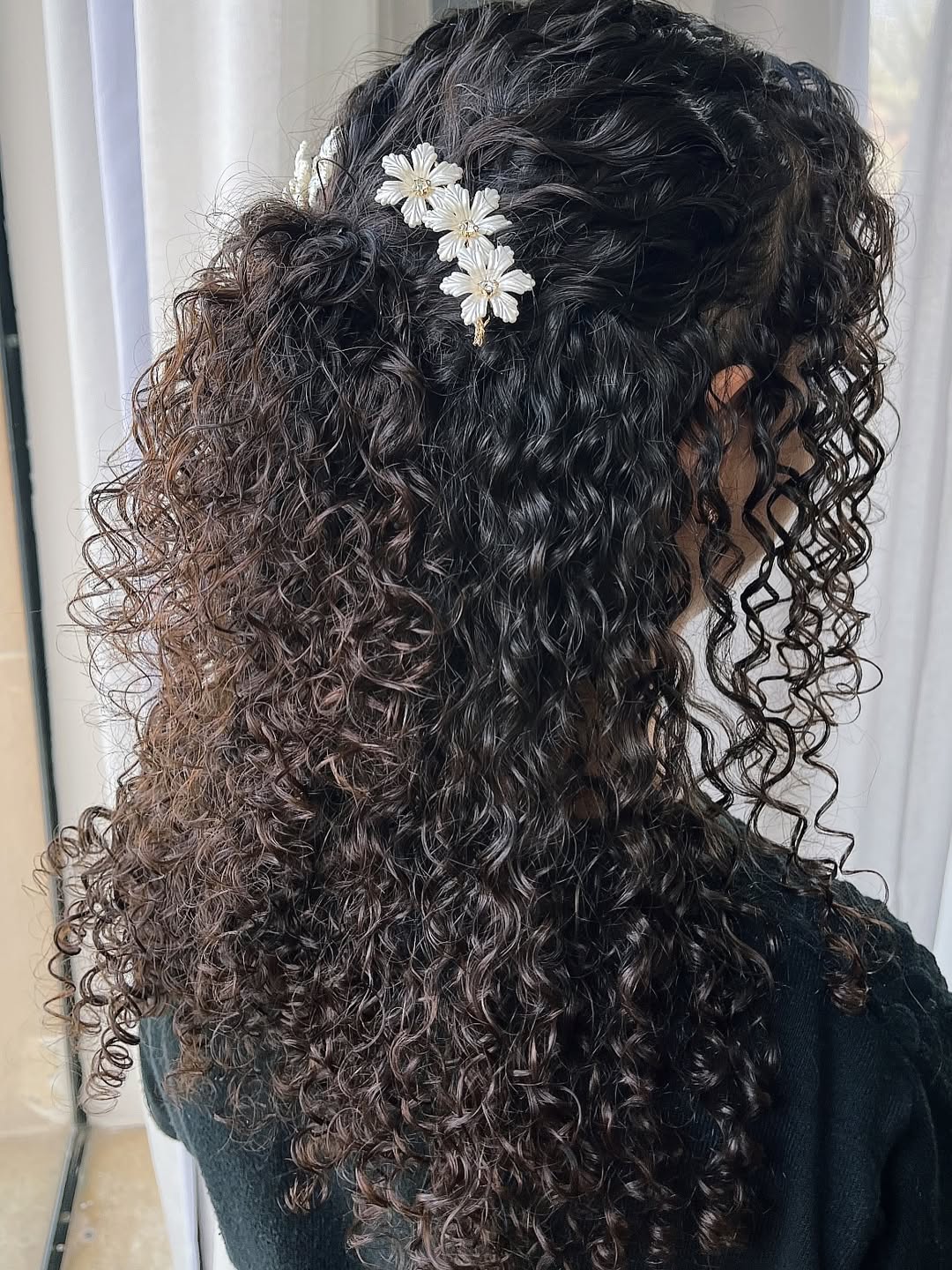 Half Up Curly Style With Elegant Hair Pins