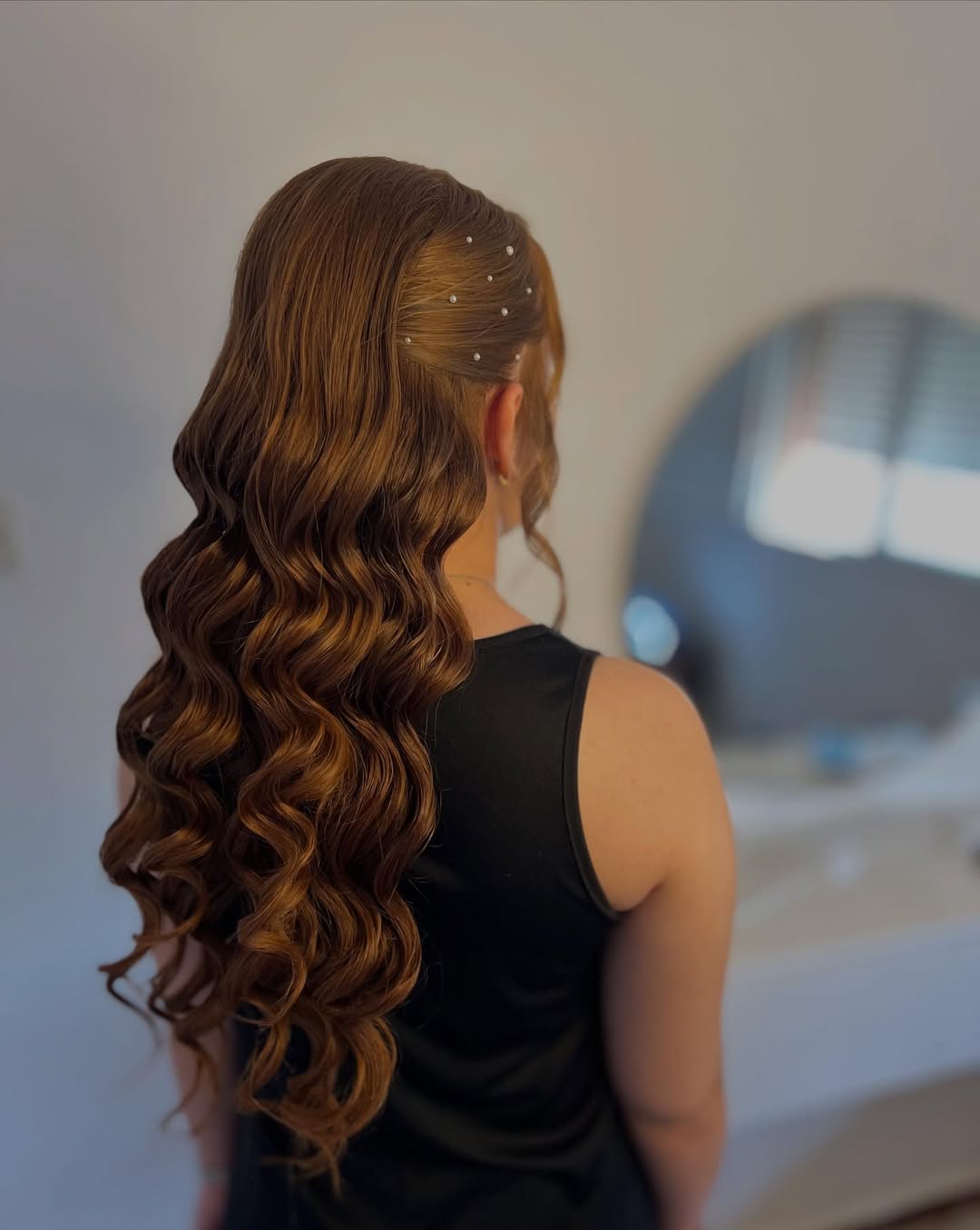 Hollywood Waves Half-Updo With Pearl Accents