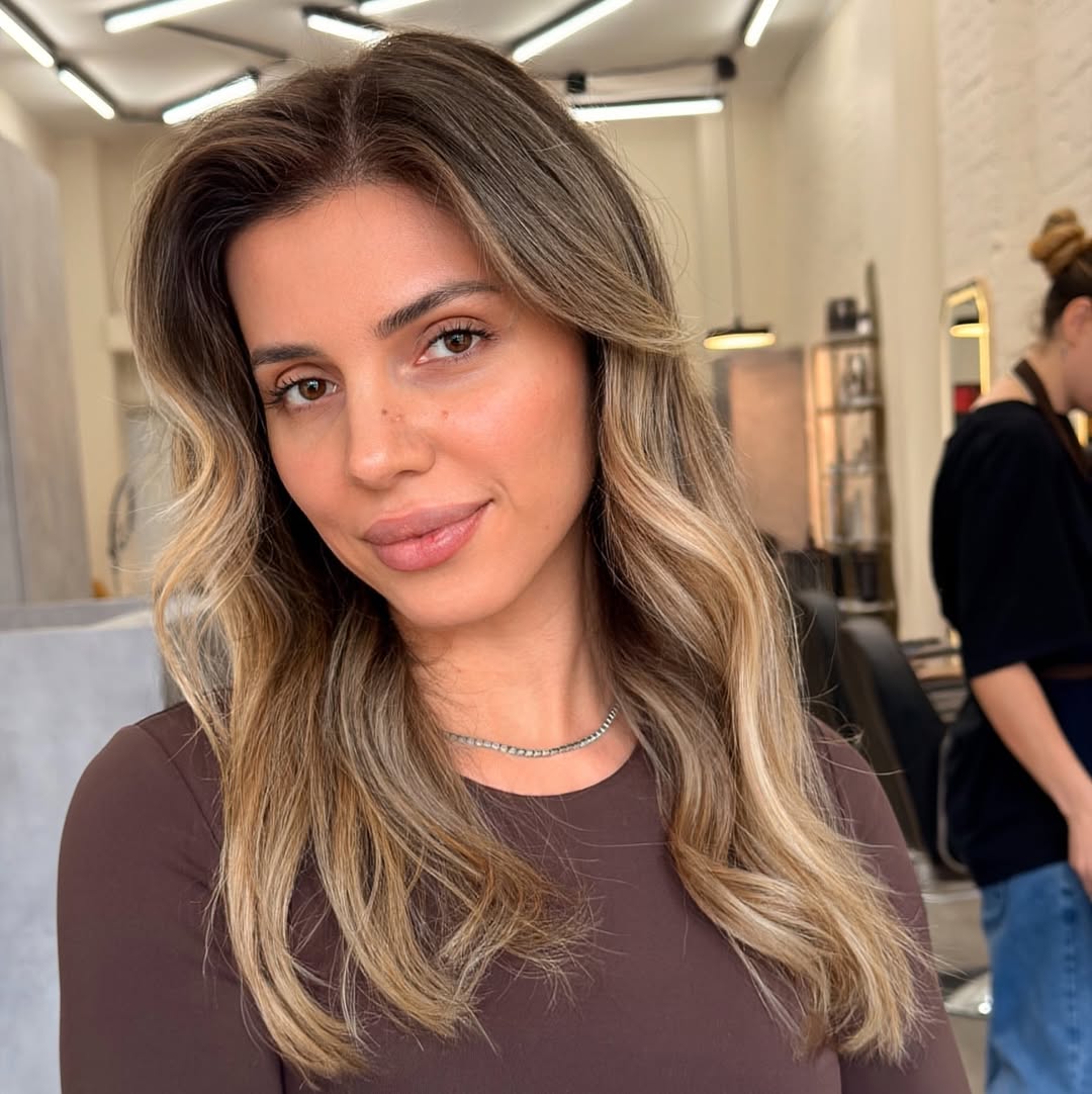 Honey Blonde Layers With Lived-In Waves