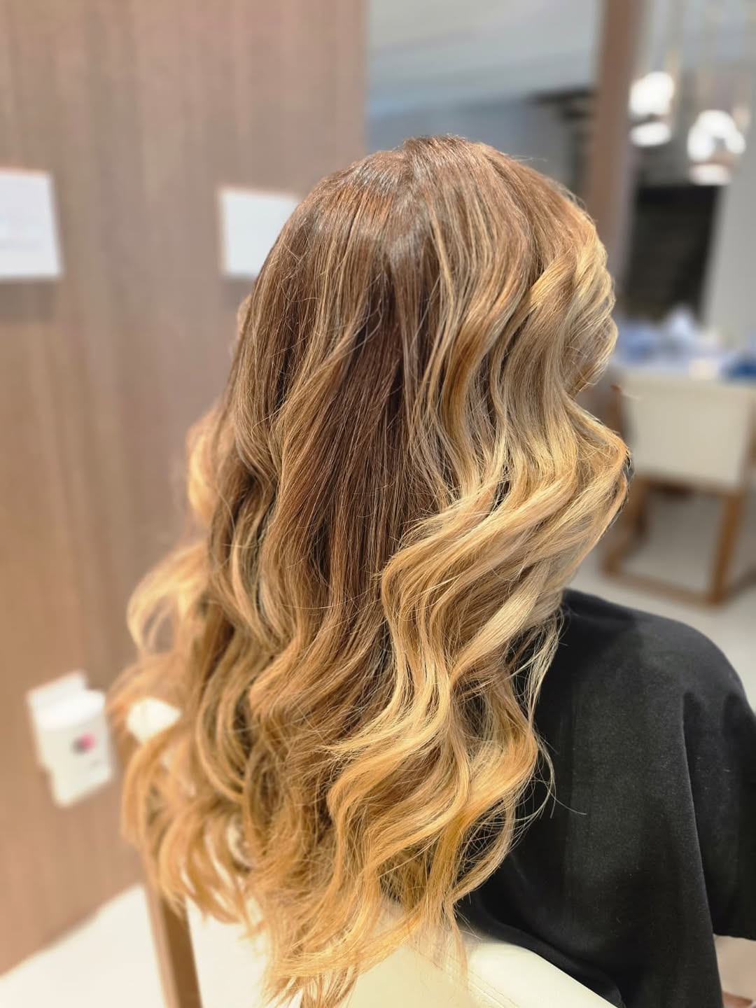 Honey Blonde Wavy Layers With Shadow Root