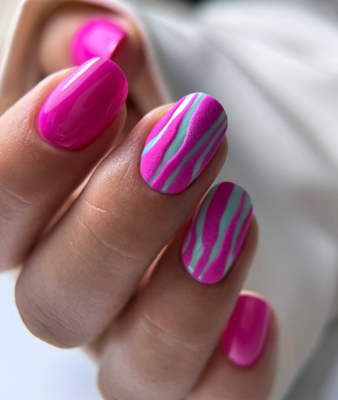 Hot Pink Mint Swirl Abstract Short Oval Nails