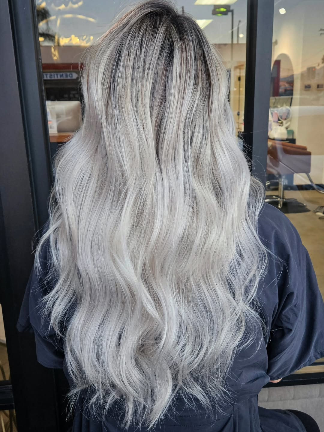 Ice Platinum Wavy Hair With Shadow Root