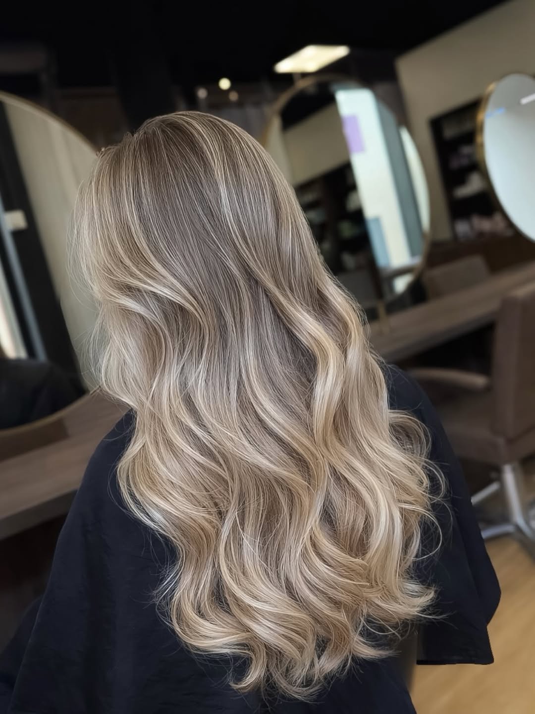 Lived-in Dimensional Blonde Waves With Shadow Root