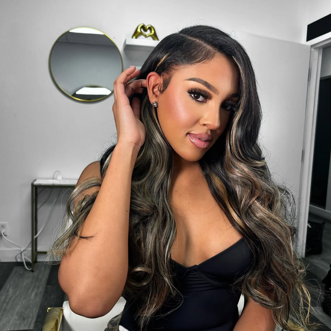 Long Wavy Dark Hair With Honey Blonde Highlights