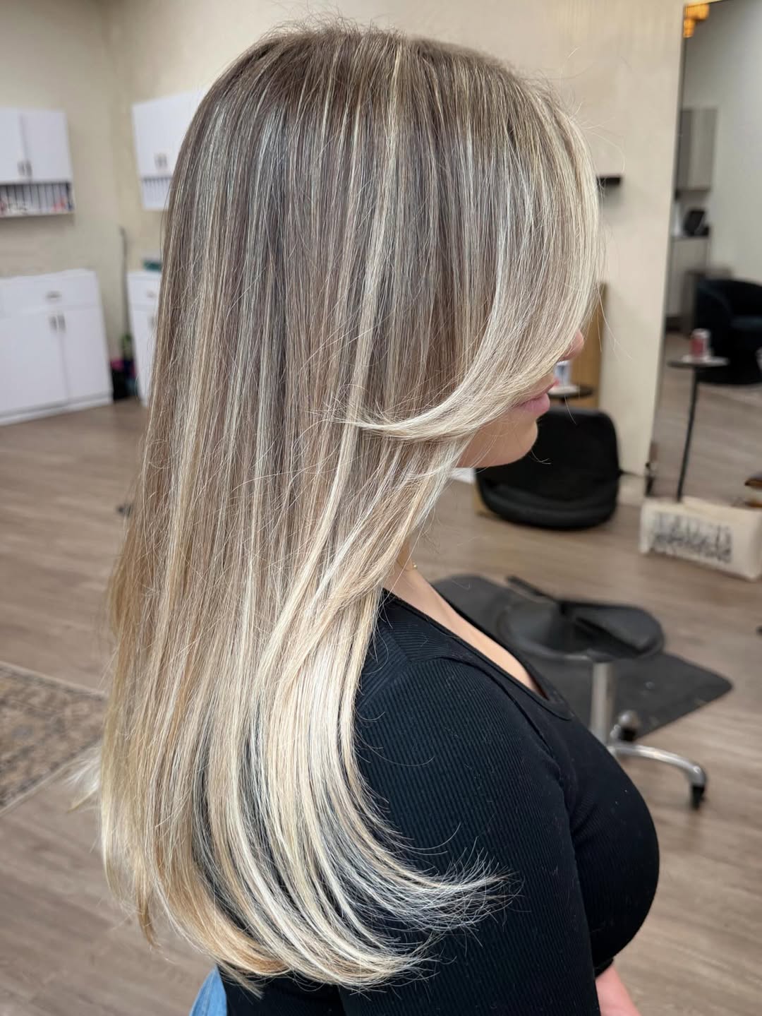 Multi-Dimensional Blonde Layers With Face-Framing