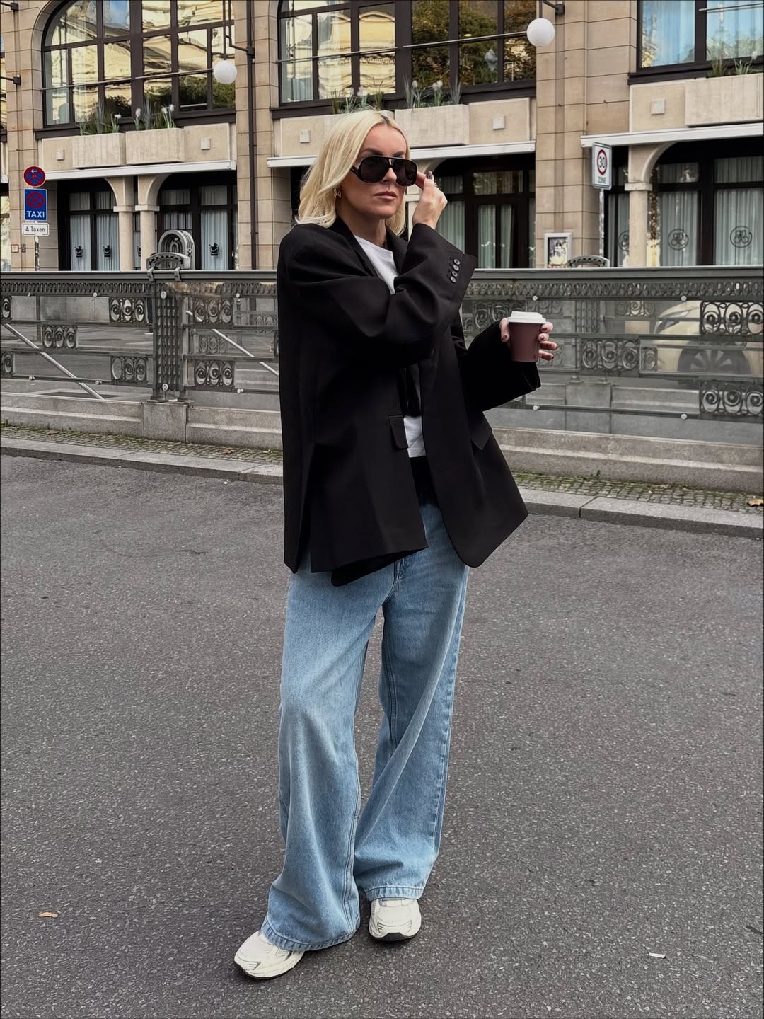 Oversized Black Blazer With Wide Leg Jeans