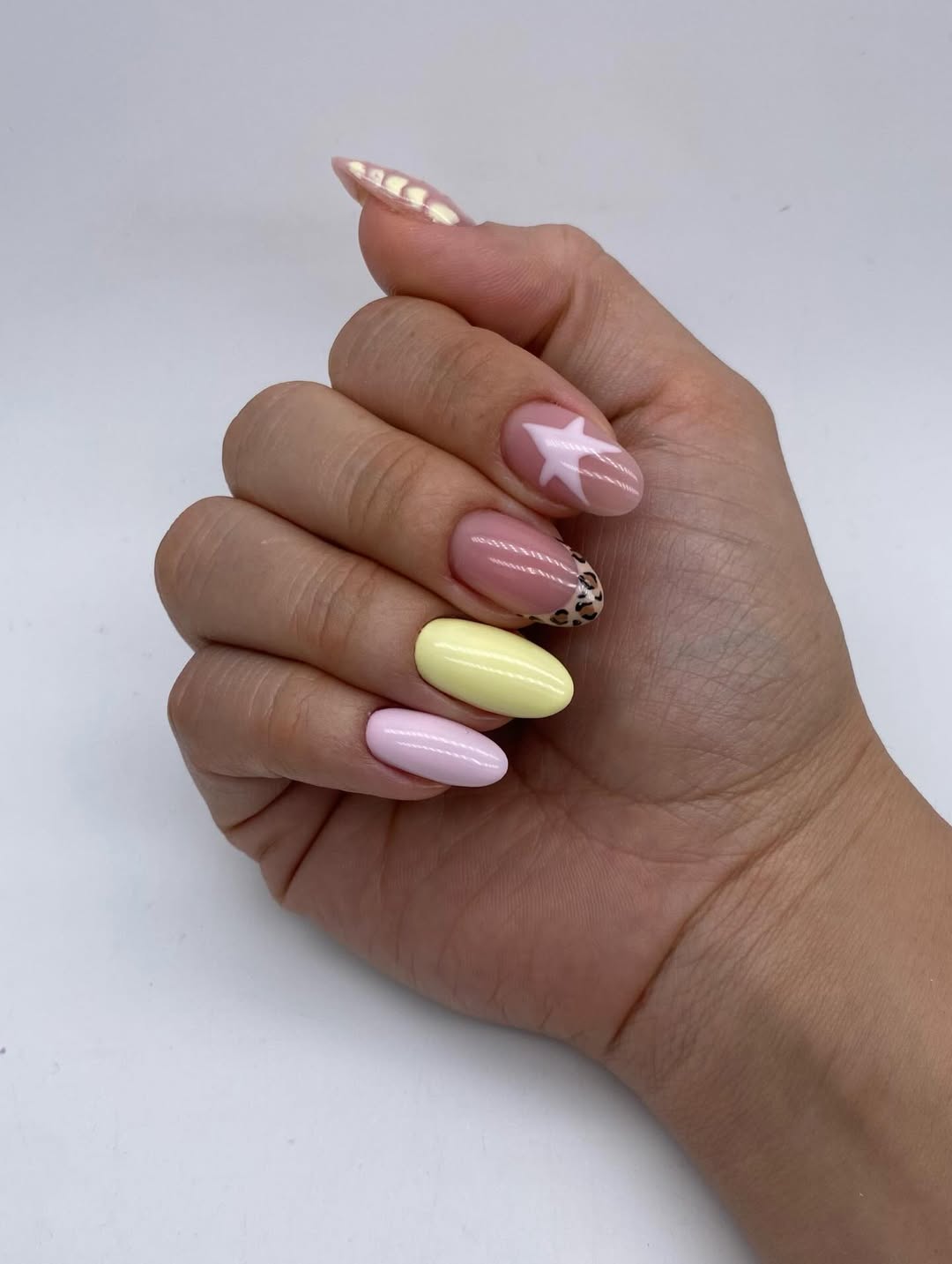 Pastel Leopard Print Mix and Match Oval Nails
