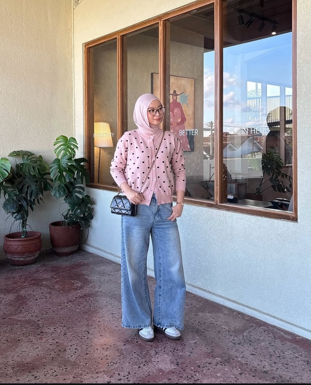 Pink Polka Dot Cardigan With Wide Leg Jeans Outfit