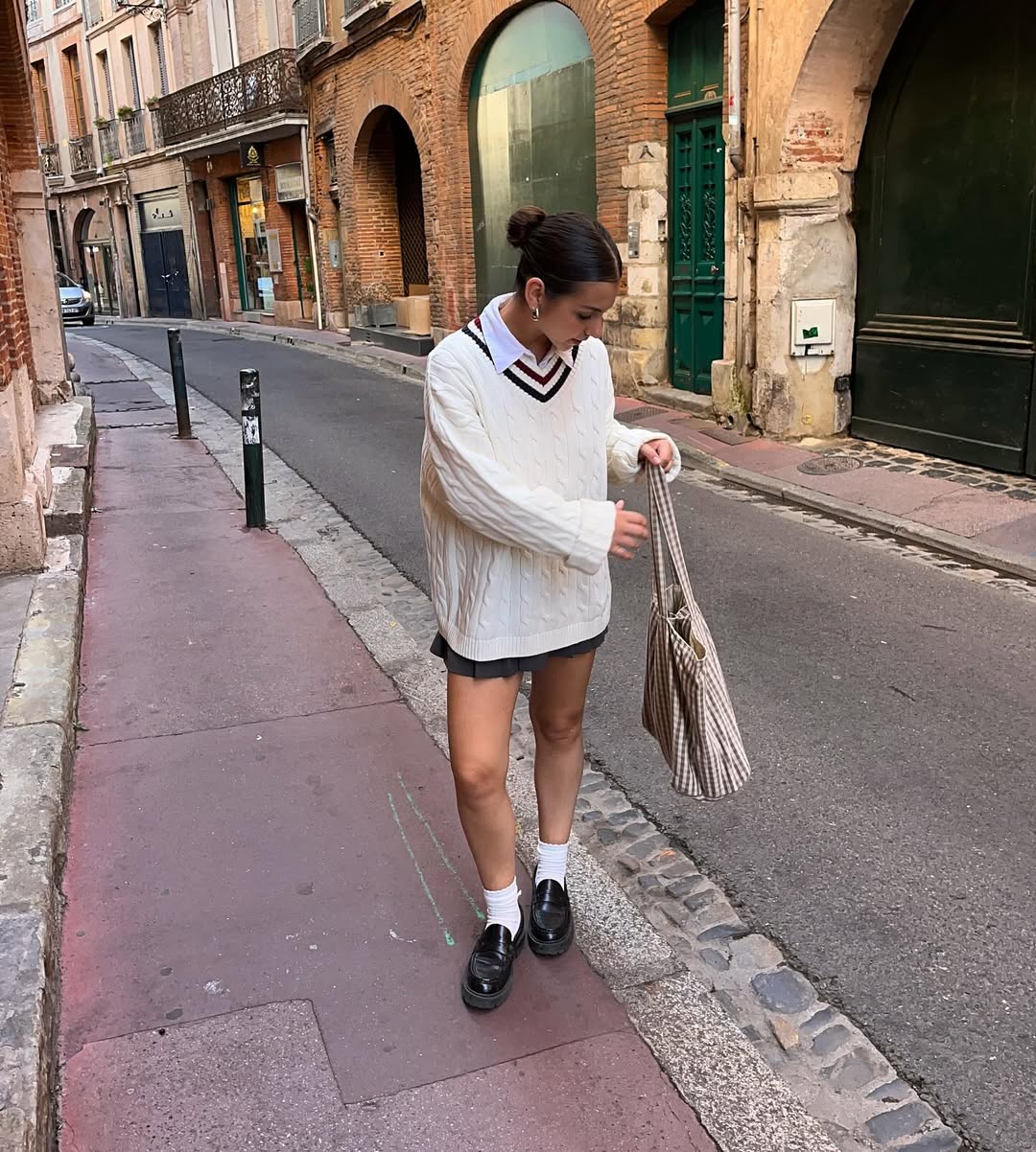 Preppy Cream Cable Knit Sweater With Pleated Skirt