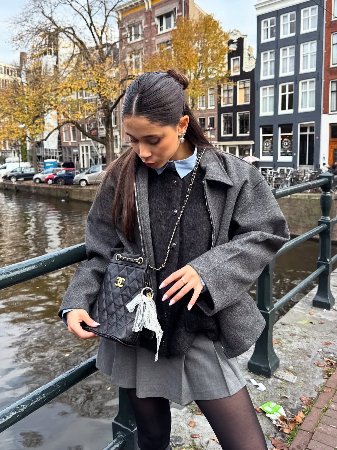 Preppy Grey Pleated Skirt And Blazer Outfit
