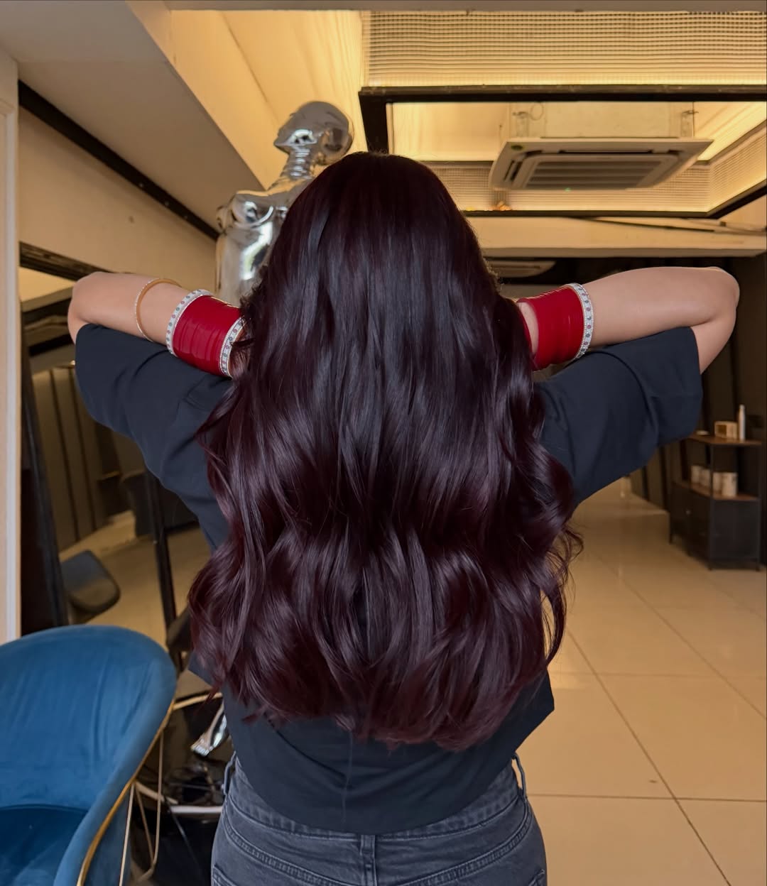 Rich Mahogany Waves with Sleek Finish
