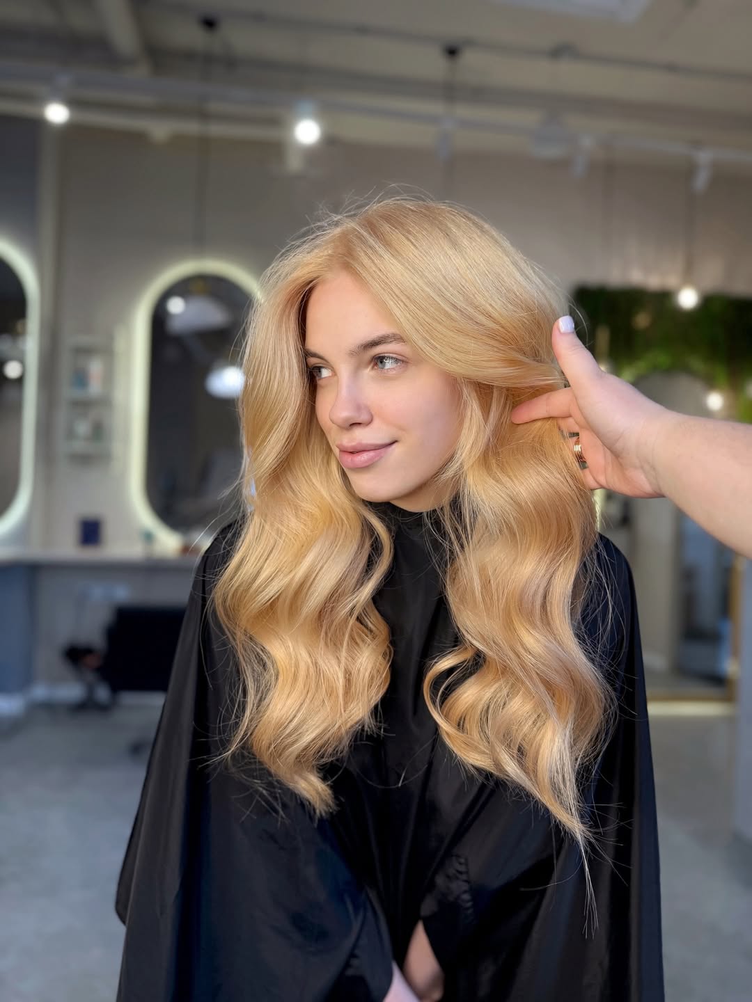 Rich Peachy Blonde Waves With Voluminous Blowout