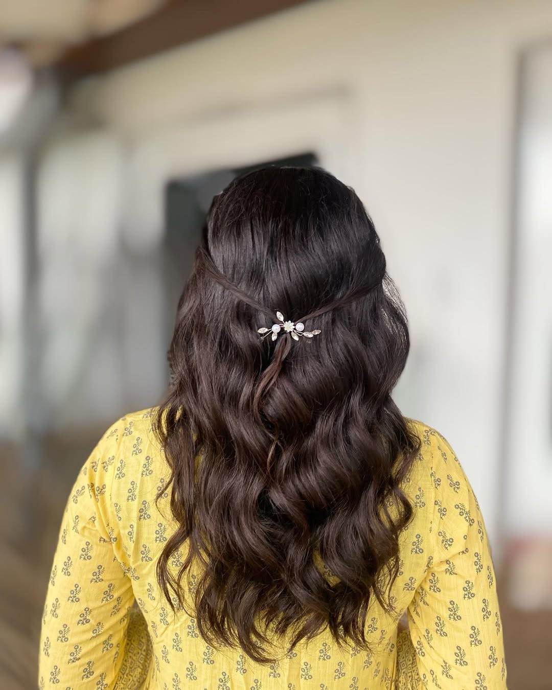 Romantic Half Up Hairstyle with Pearl Clip