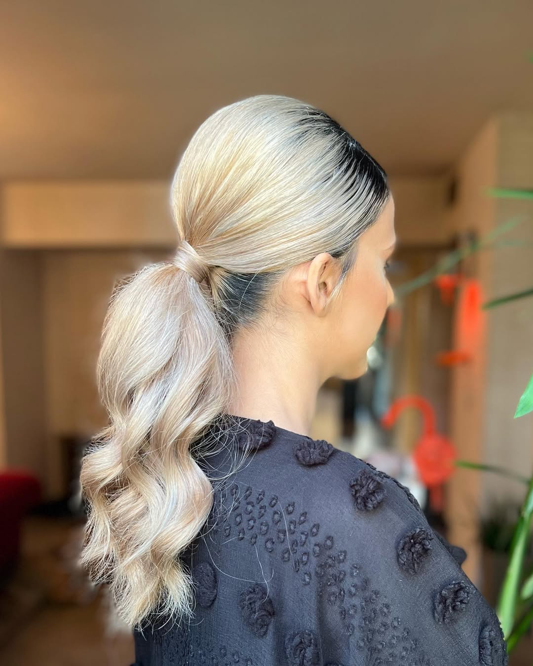 Sleek Roots Wavy Icy Blonde Ponytail
