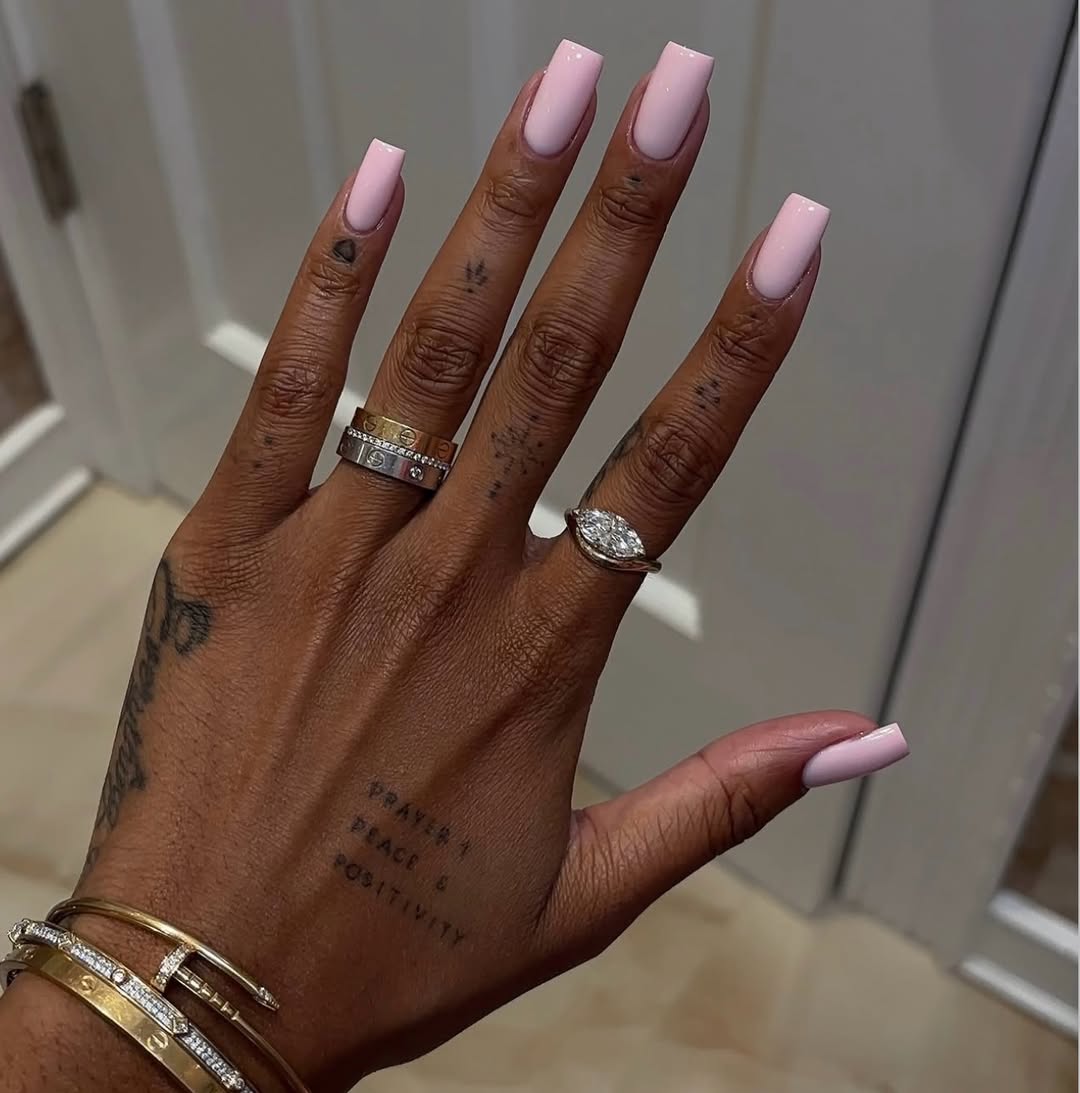 Soft Pink Glossy Medium Square Nails