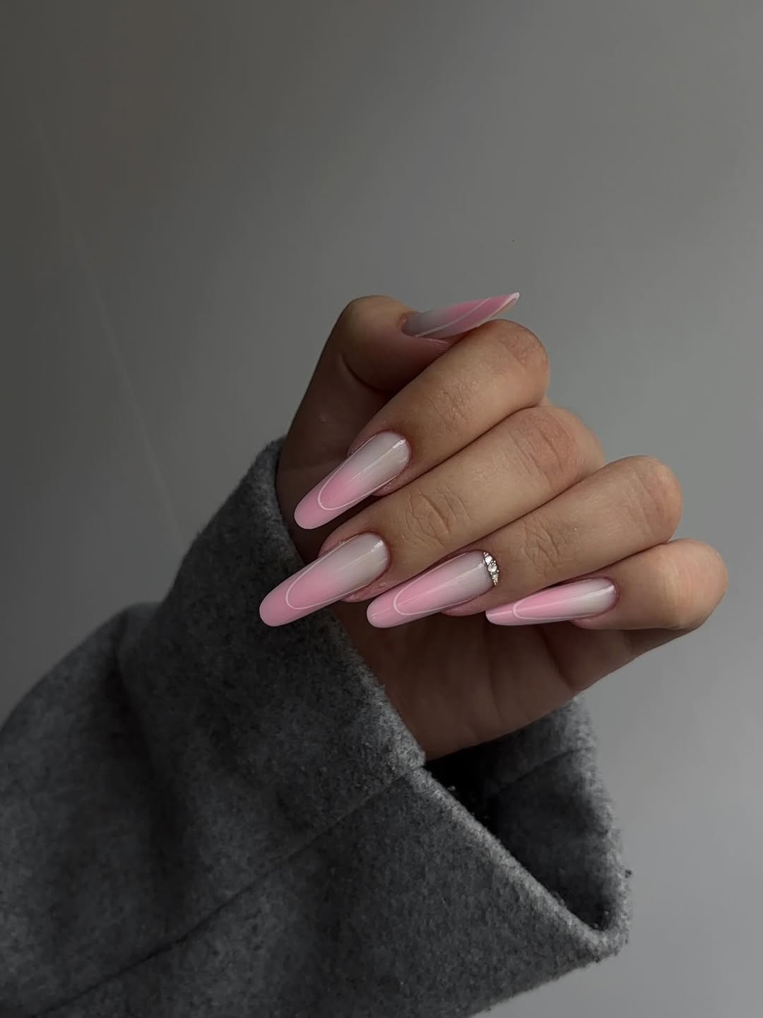 Soft Pink Ombre Long Coffin Outline Nails