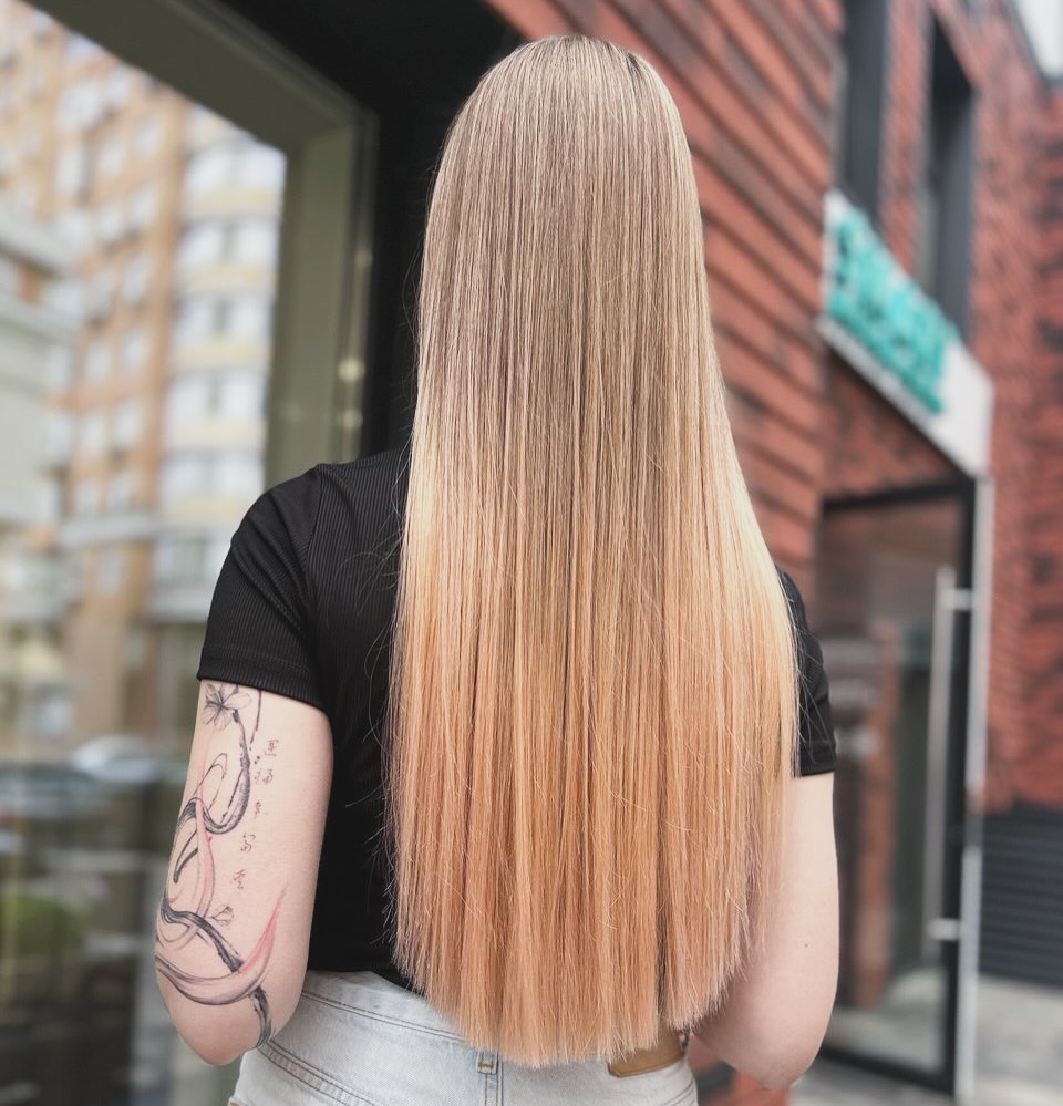 Soft Vanilla Blonde Balayage with Natural Root