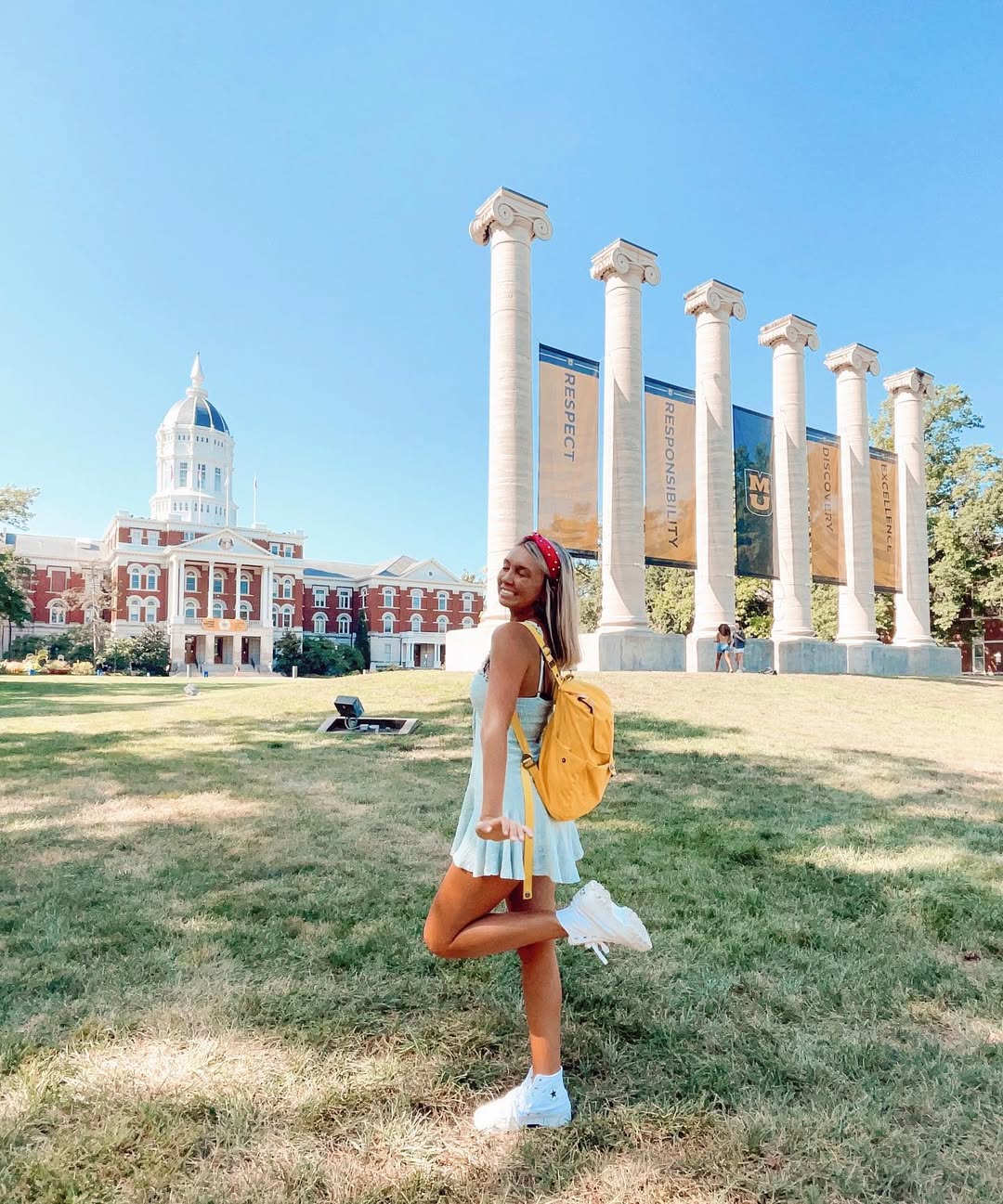 Sporty Skater Dress With Yellow Backpack