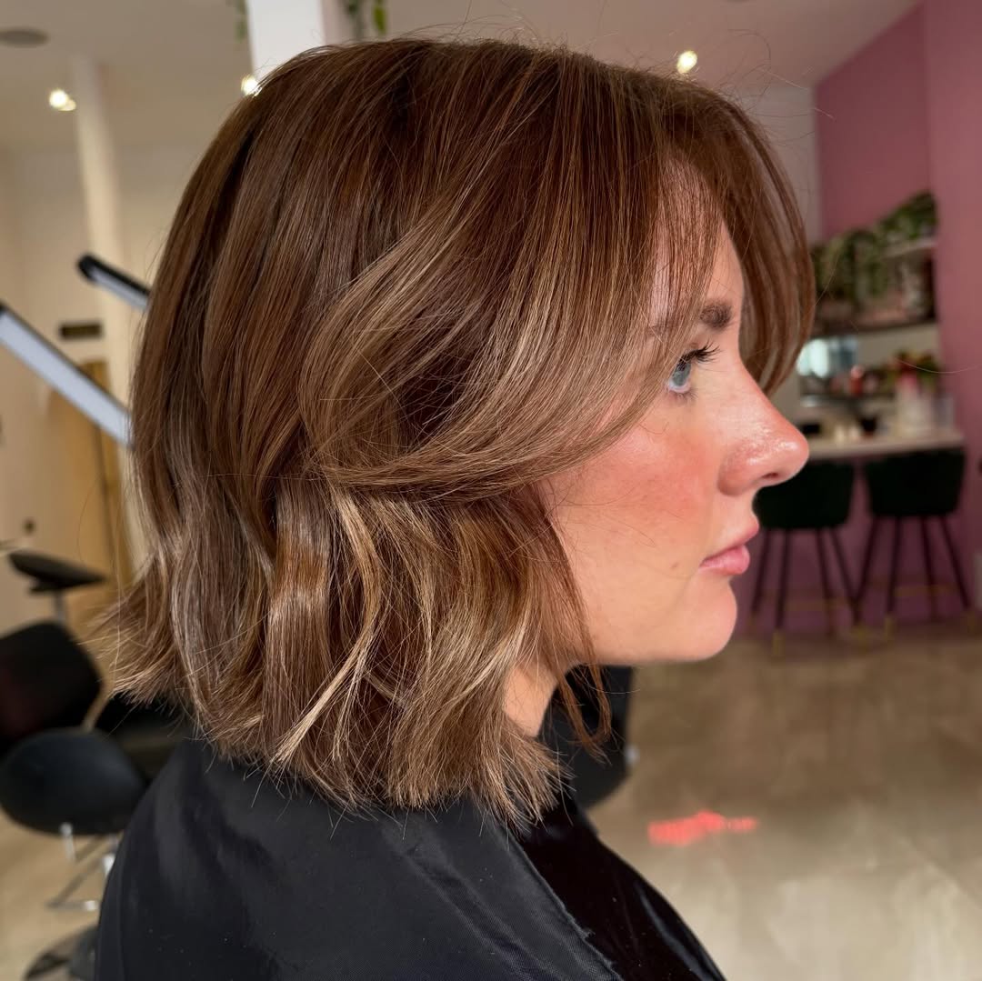 Tousled Bronde Bob With Soft Face-Framing Layers