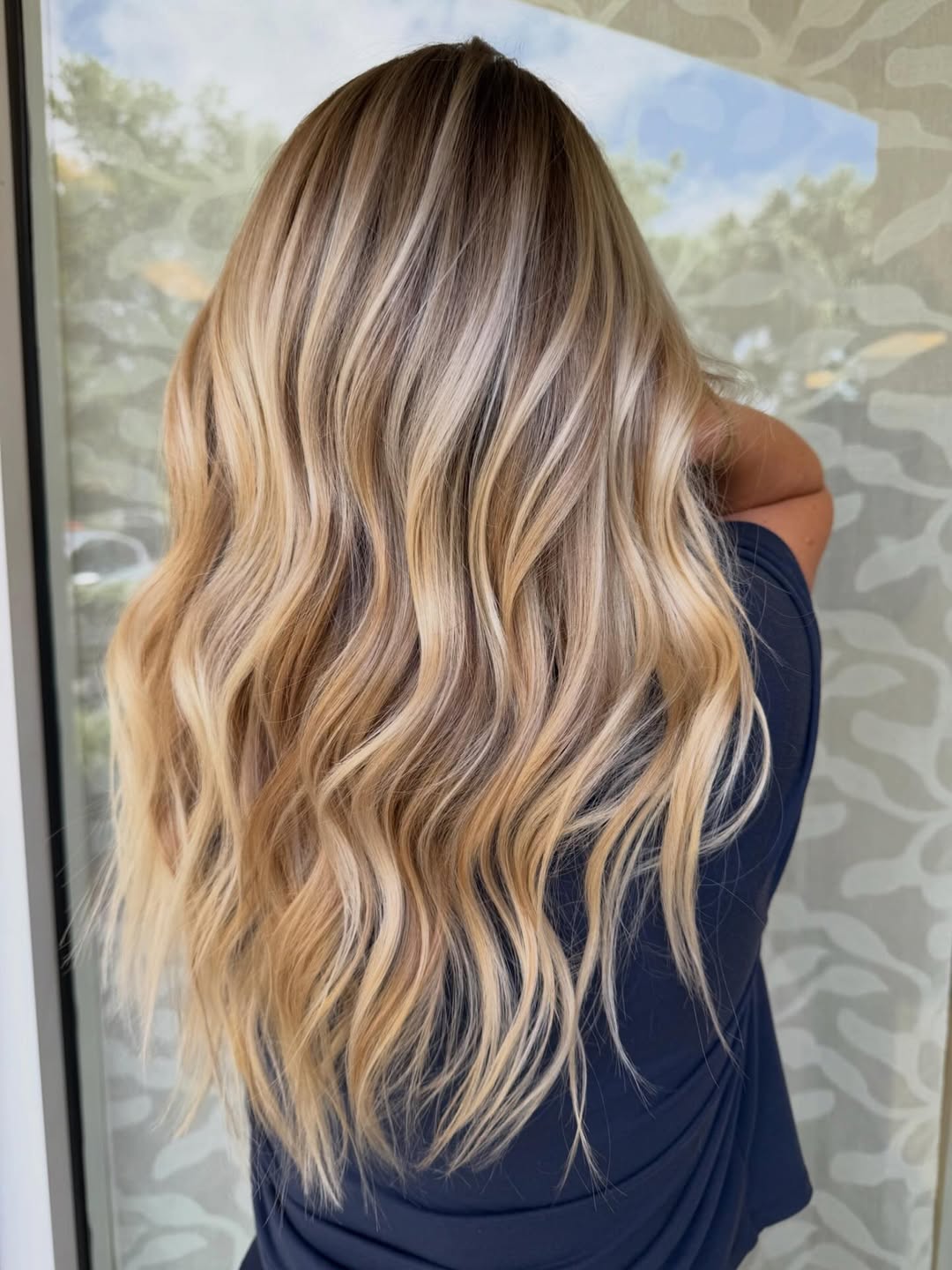 Tousled Honey Blonde Balayage With Loose Waves