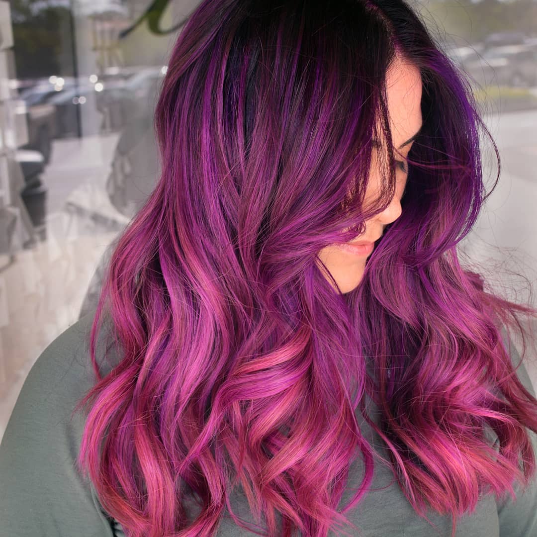 Vibrant Purple Pink Ombre Waves