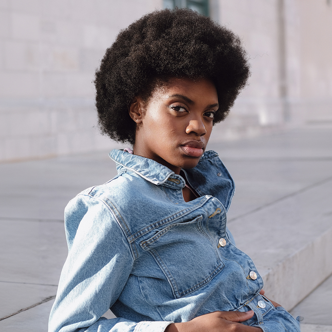 Voluminous Afro With Defined Coils