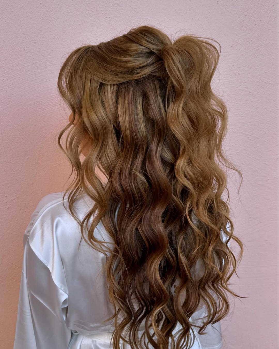 Voluminous Half-Up Waves With Honey Blonde Highlights