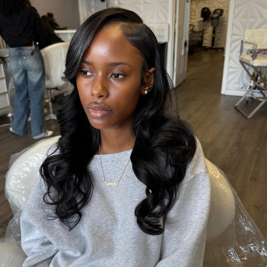 Voluminous Hollywood Waves With Deep Side Part