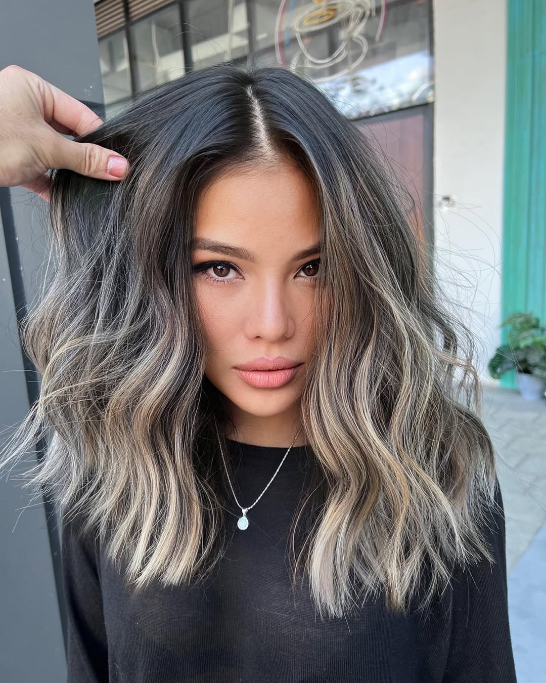Warm Blonde Balayage Lob With Beachy Waves