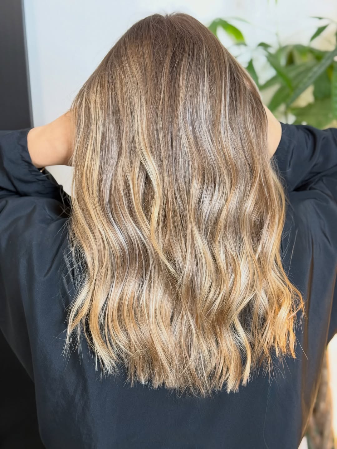 Warm Blonde Balayage Long Layers Beach Waves
