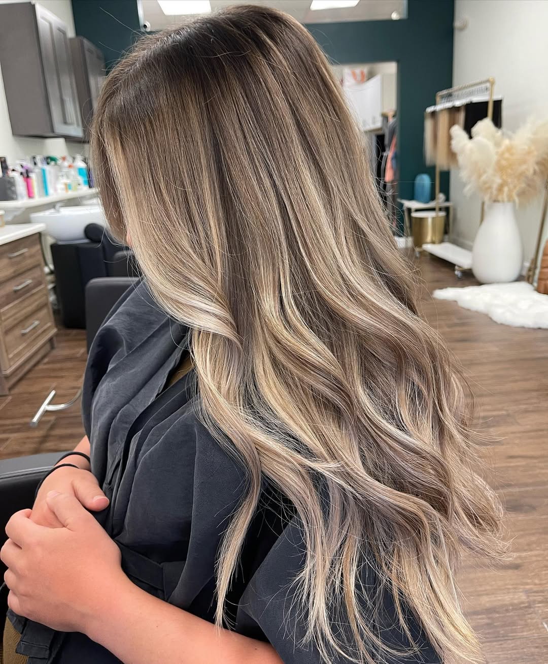 Warm Blonde Balayage Long Wavy Hair