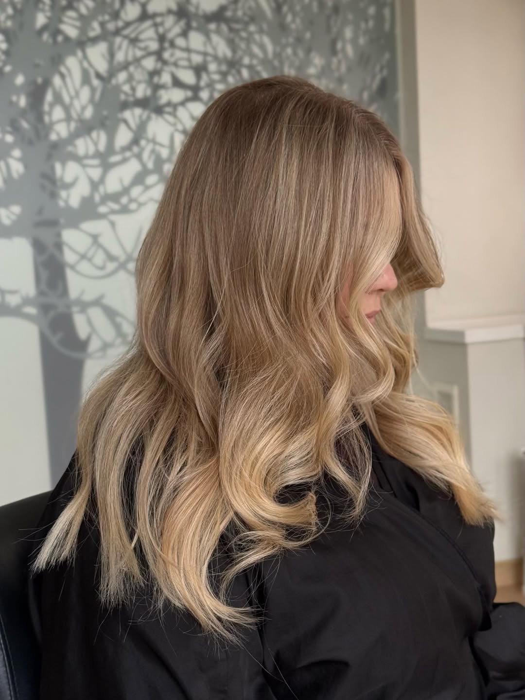 Warm Blonde Balayage With Wavy Lived-In Style