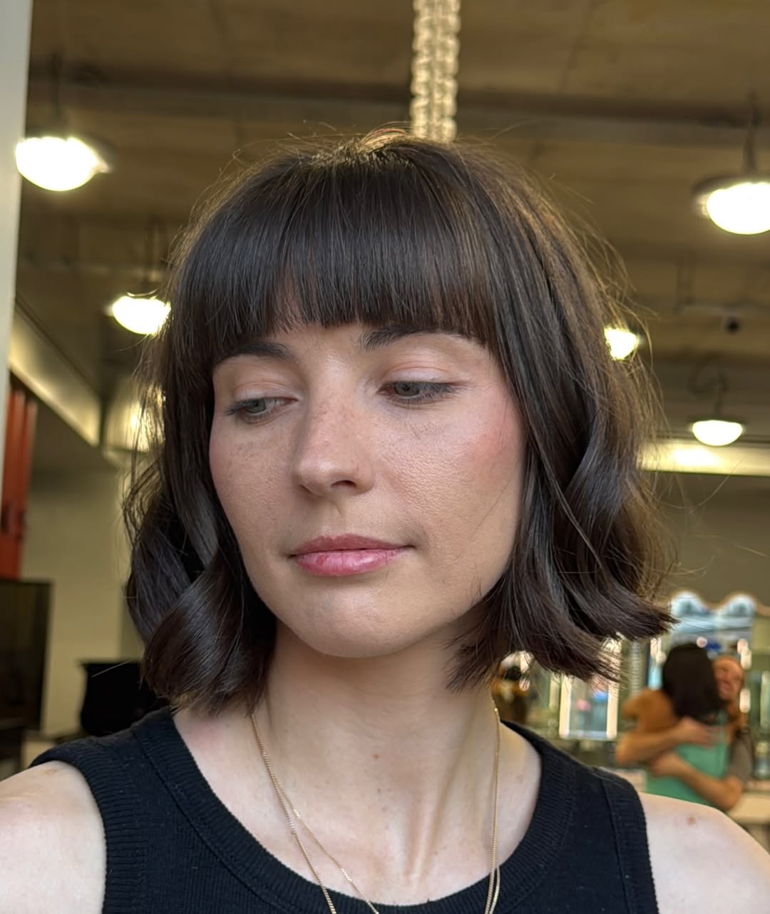 Wavy Chin Bob With Blunt Bangs