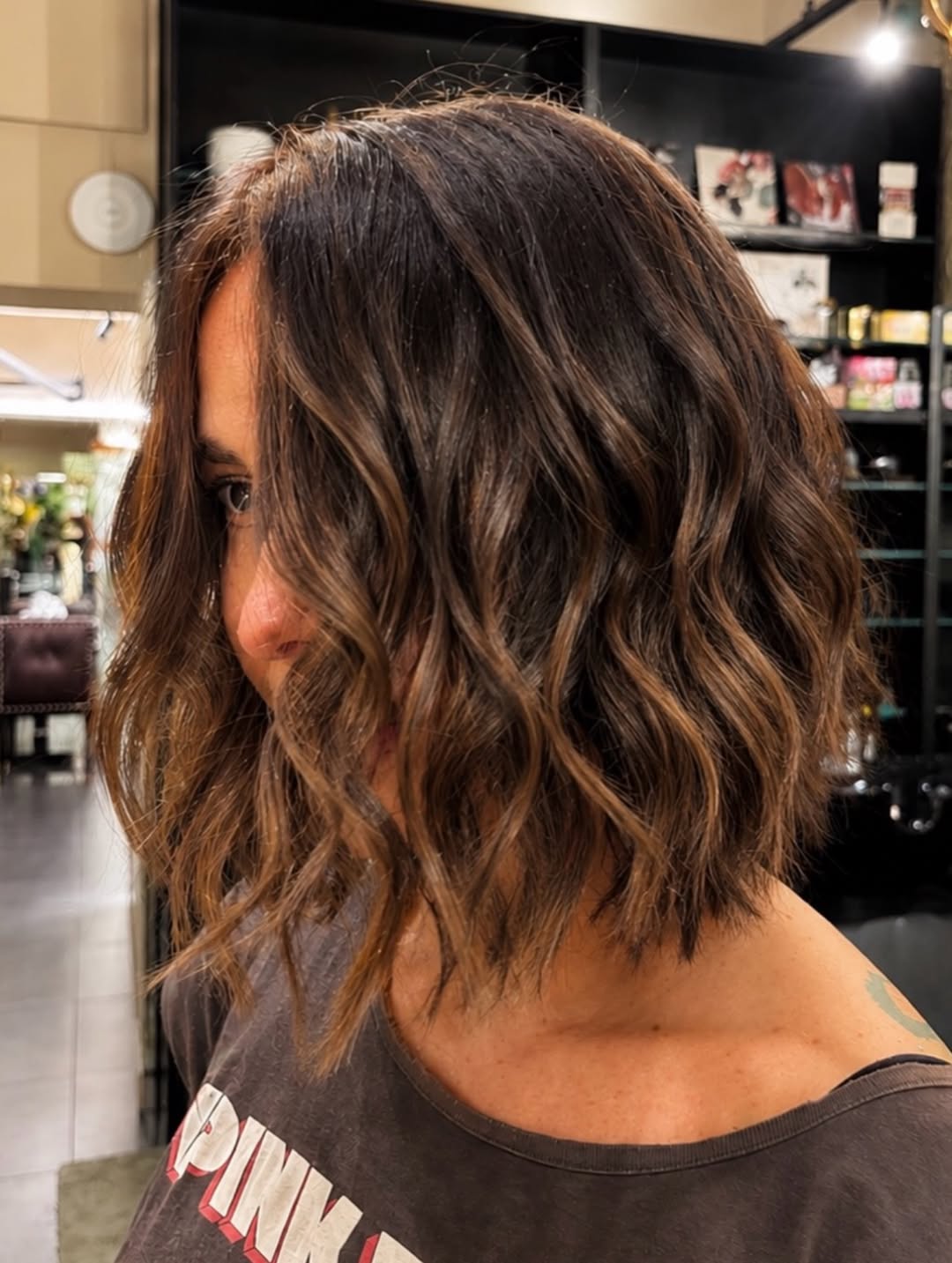 Wavy Chocolate Bronde Collarbone Bob