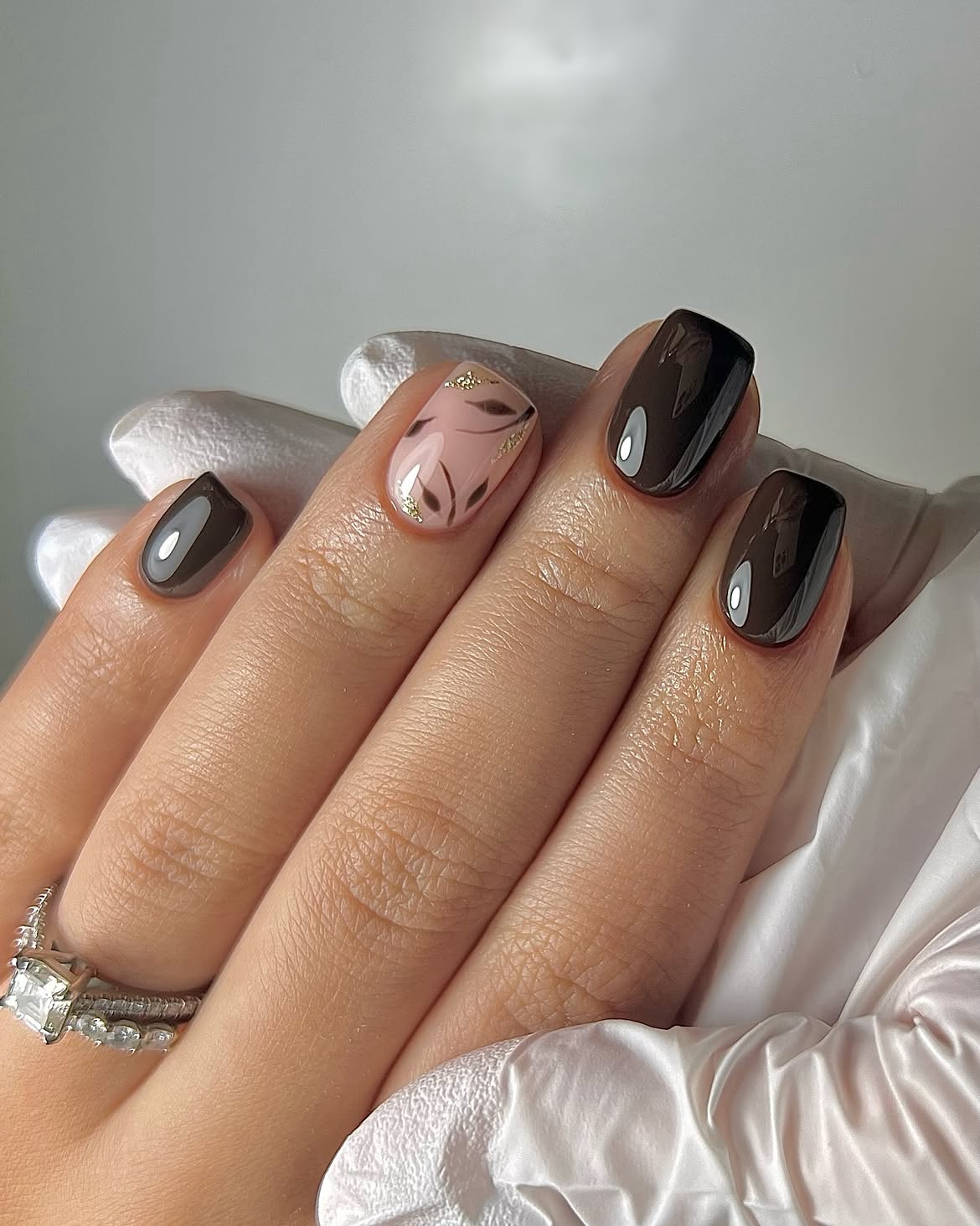 Chic Chocolate Brown & Nude Leaf Art