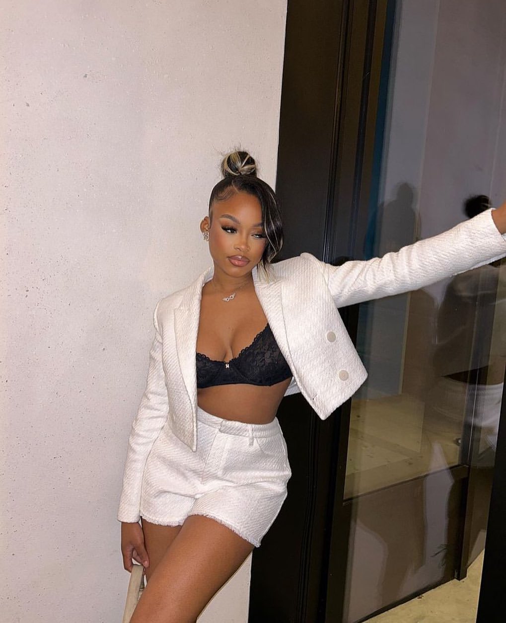 Chic White Tweed Blazer Shorts Set With Black Lace Bralette