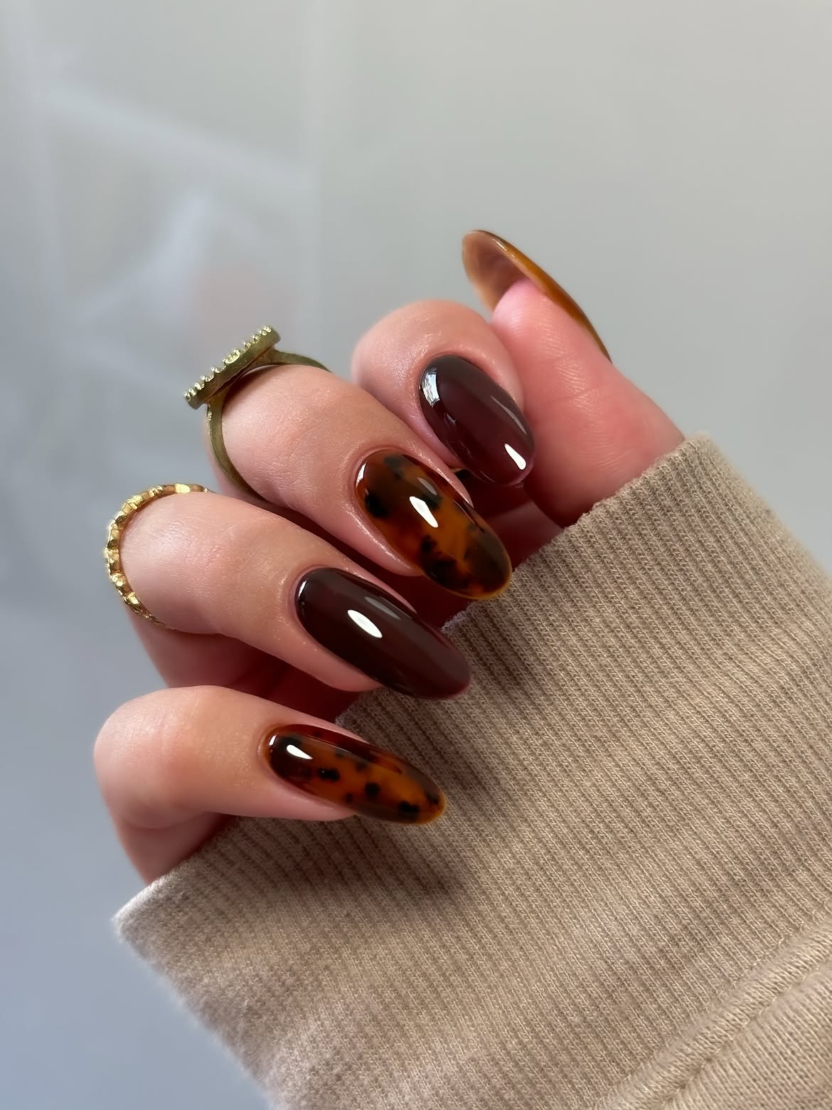 Chocolate Tortoiseshell Glossy Almond Nails