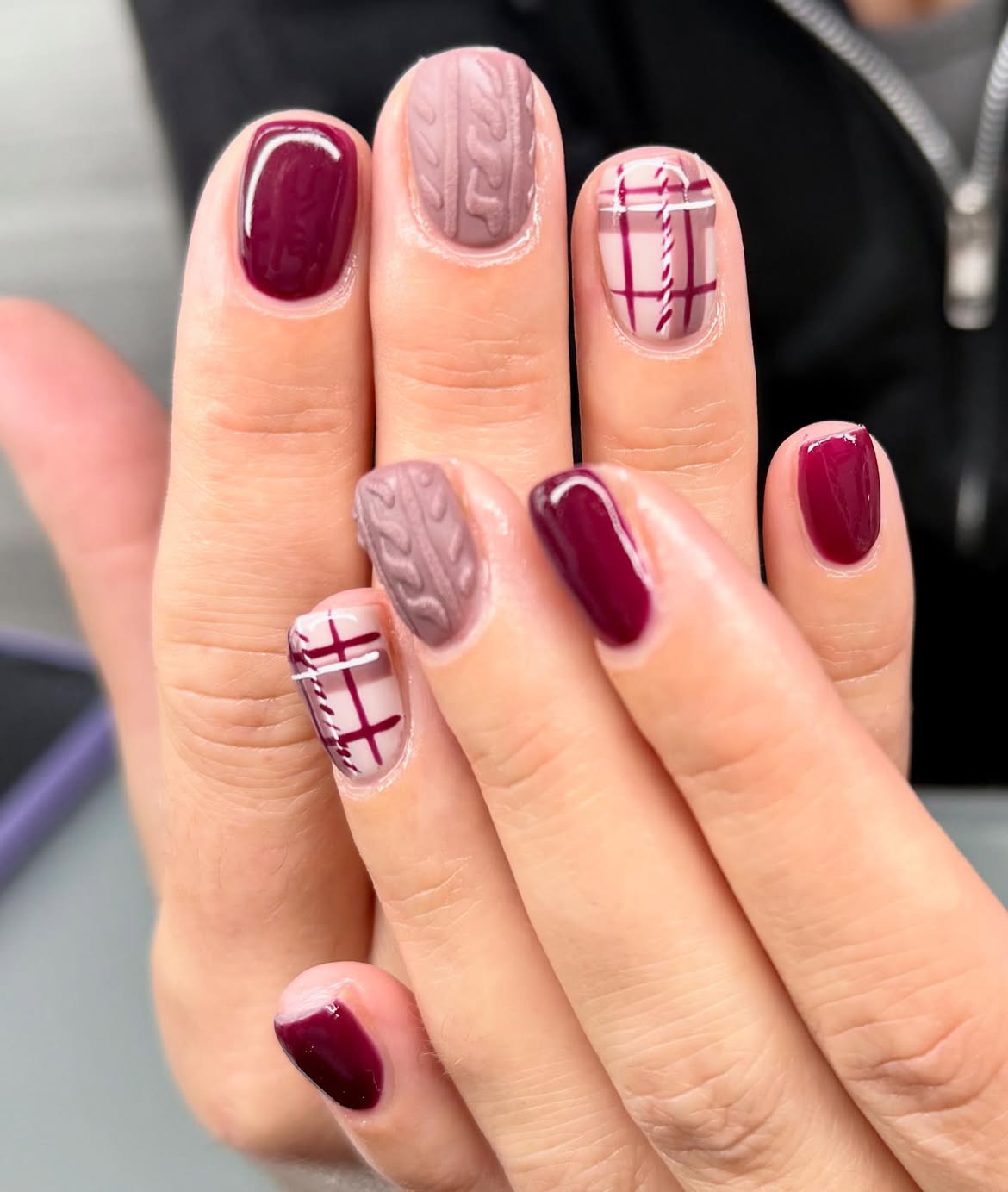 Cozy Burgundy Cable Knit Plaid Nails