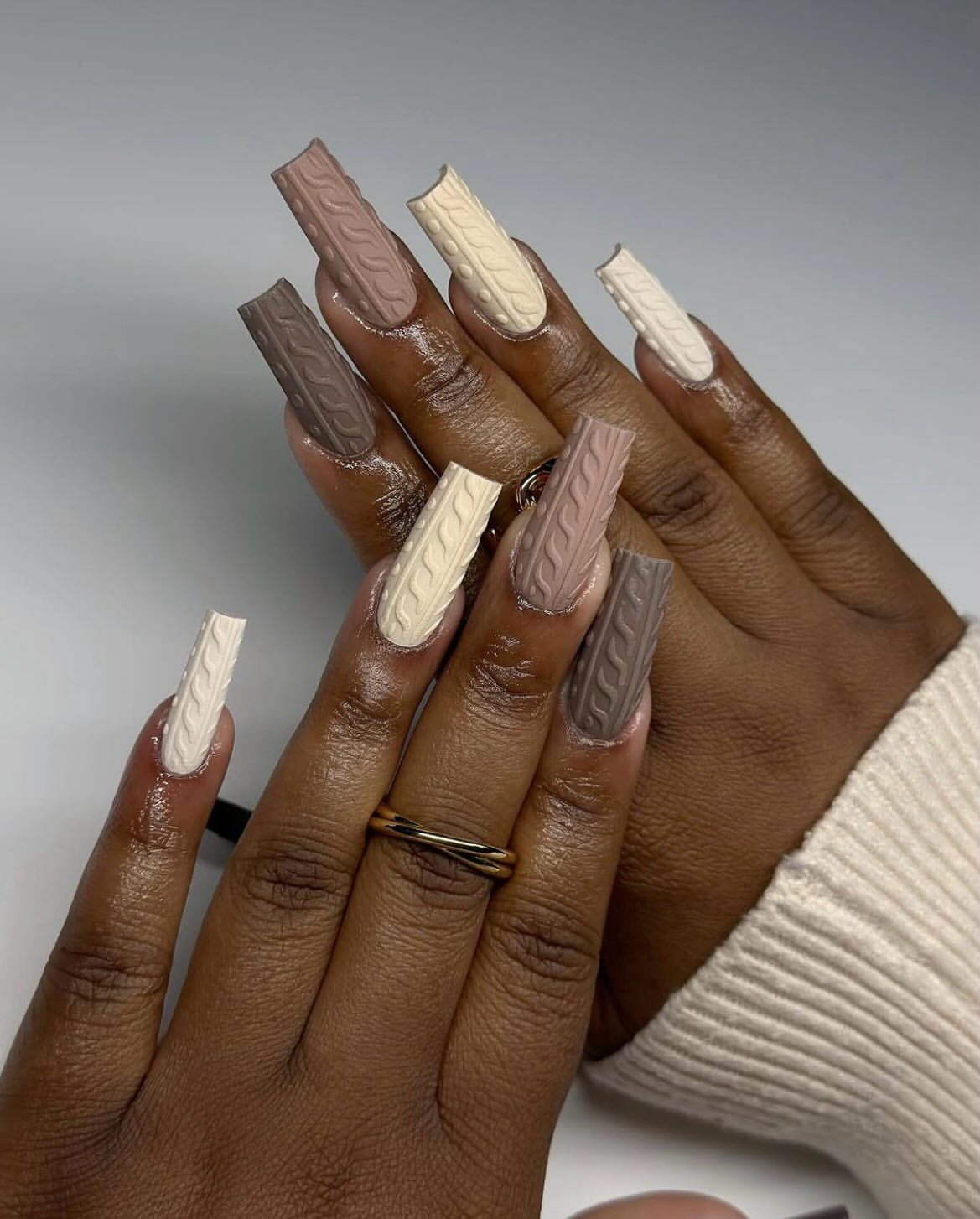 Cozy Cable Knit Sweater Nails for Fall