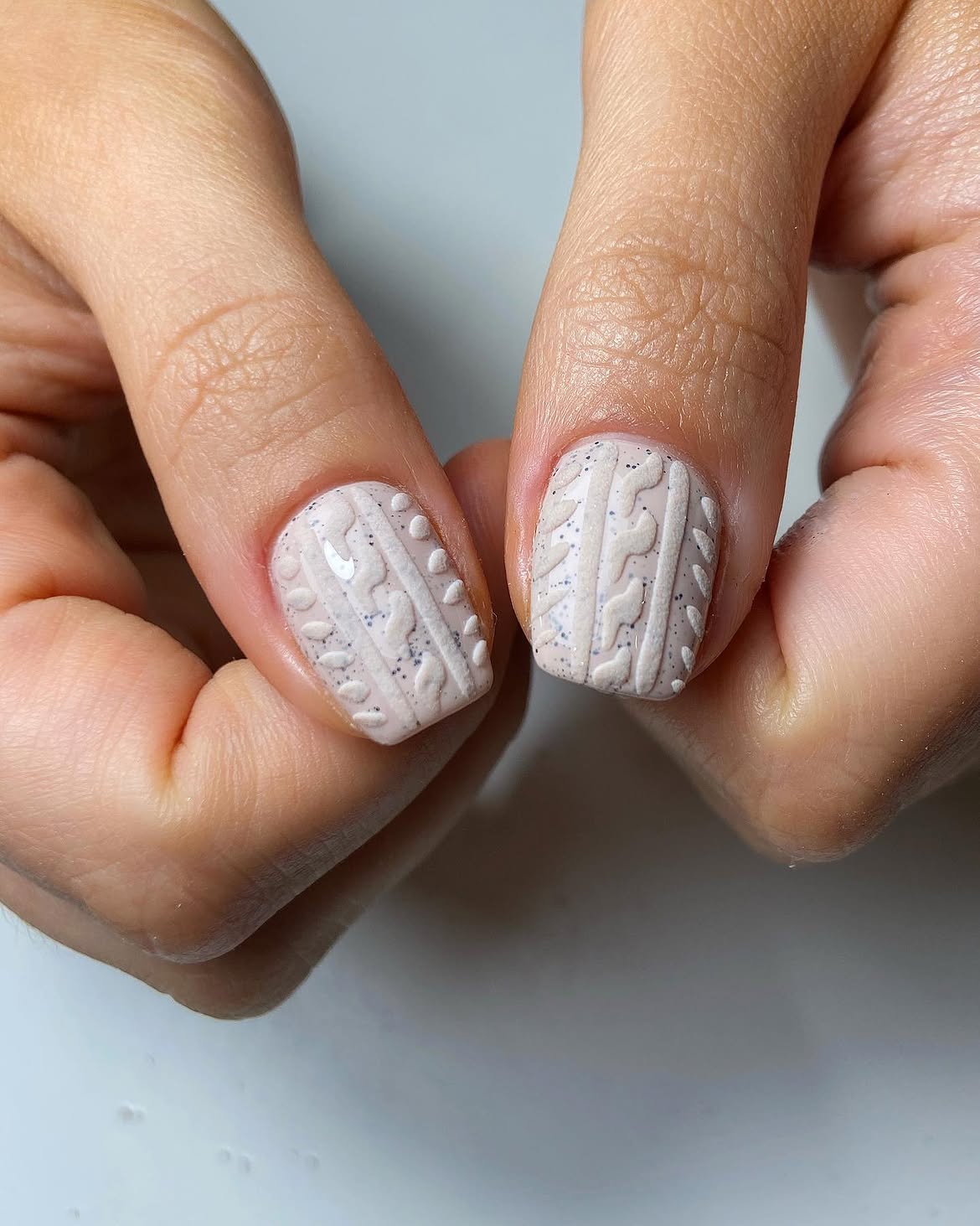 Cozy Cream Cable Knit Sweater Nails