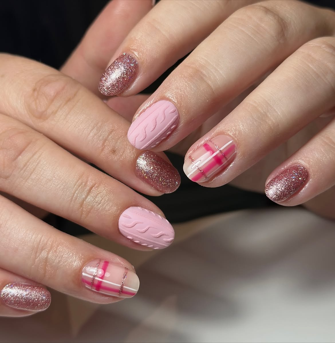 Cozy Pink Cable Knit Plaid Nails