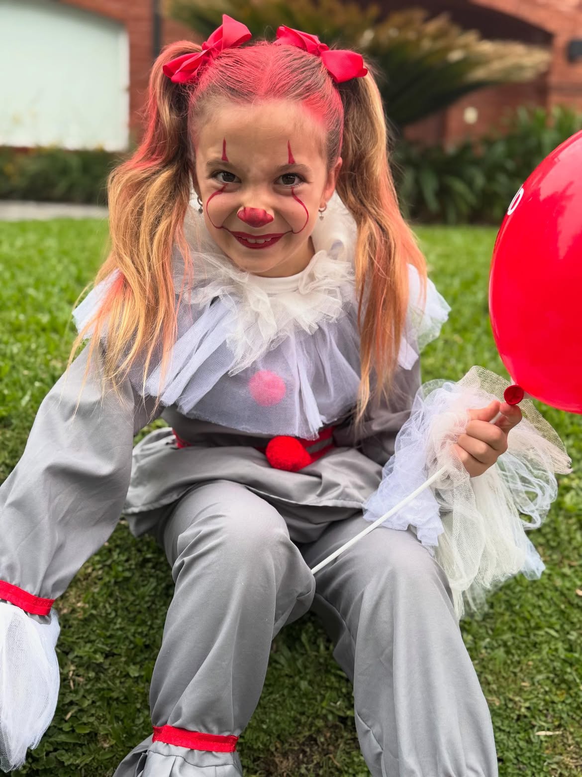 Creepy Clown Halloween Costume Idea