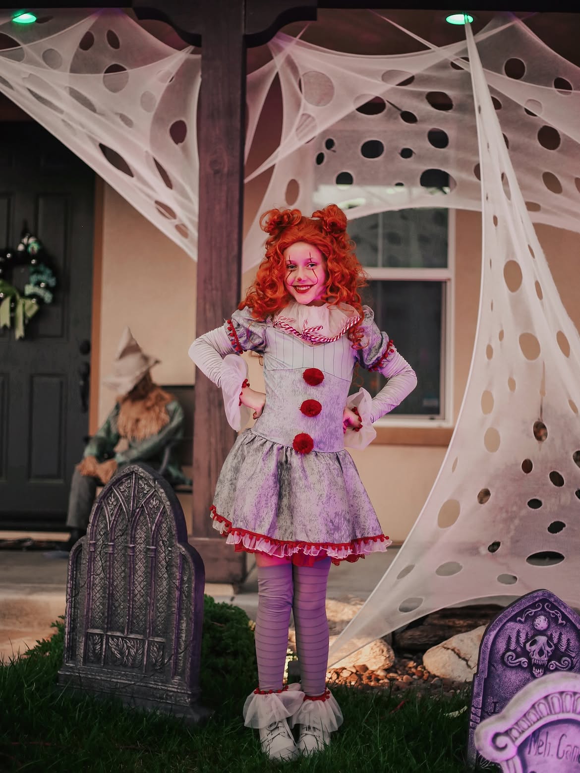 Creepy Clown Halloween Costume With Ruffles