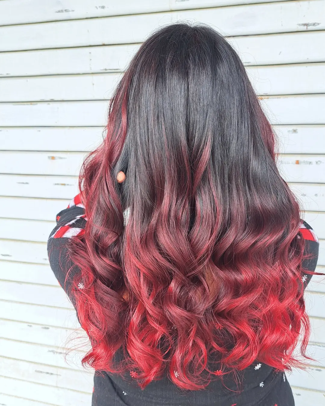Crimson Cascade Ombre With Voluminous Waves
