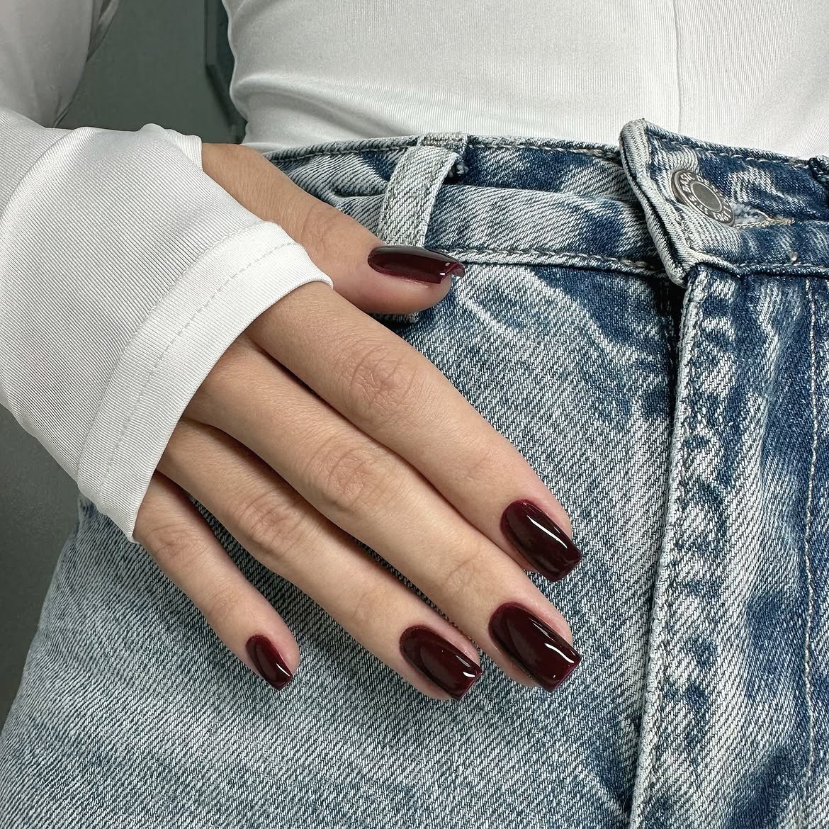 Deep Burgundy High Gloss Square Nails