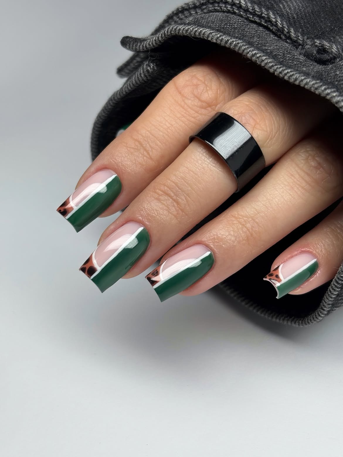 Deep Emerald French Tip Leopard Accent