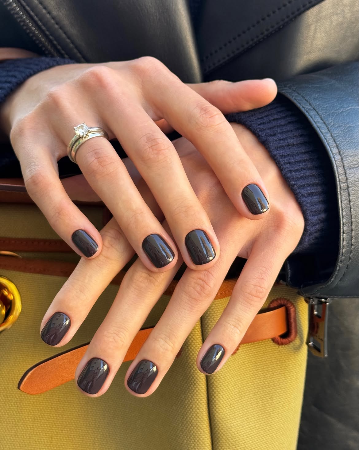 Deep Espresso High Gloss Short Oval Nails