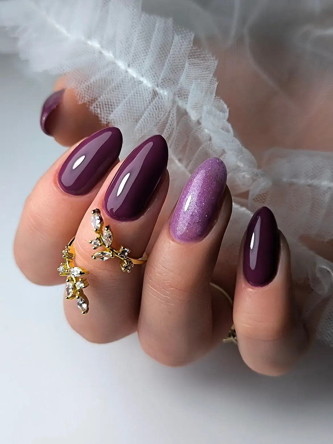 Deep Plum Glossy Nails with Lavender Sparkle Accent