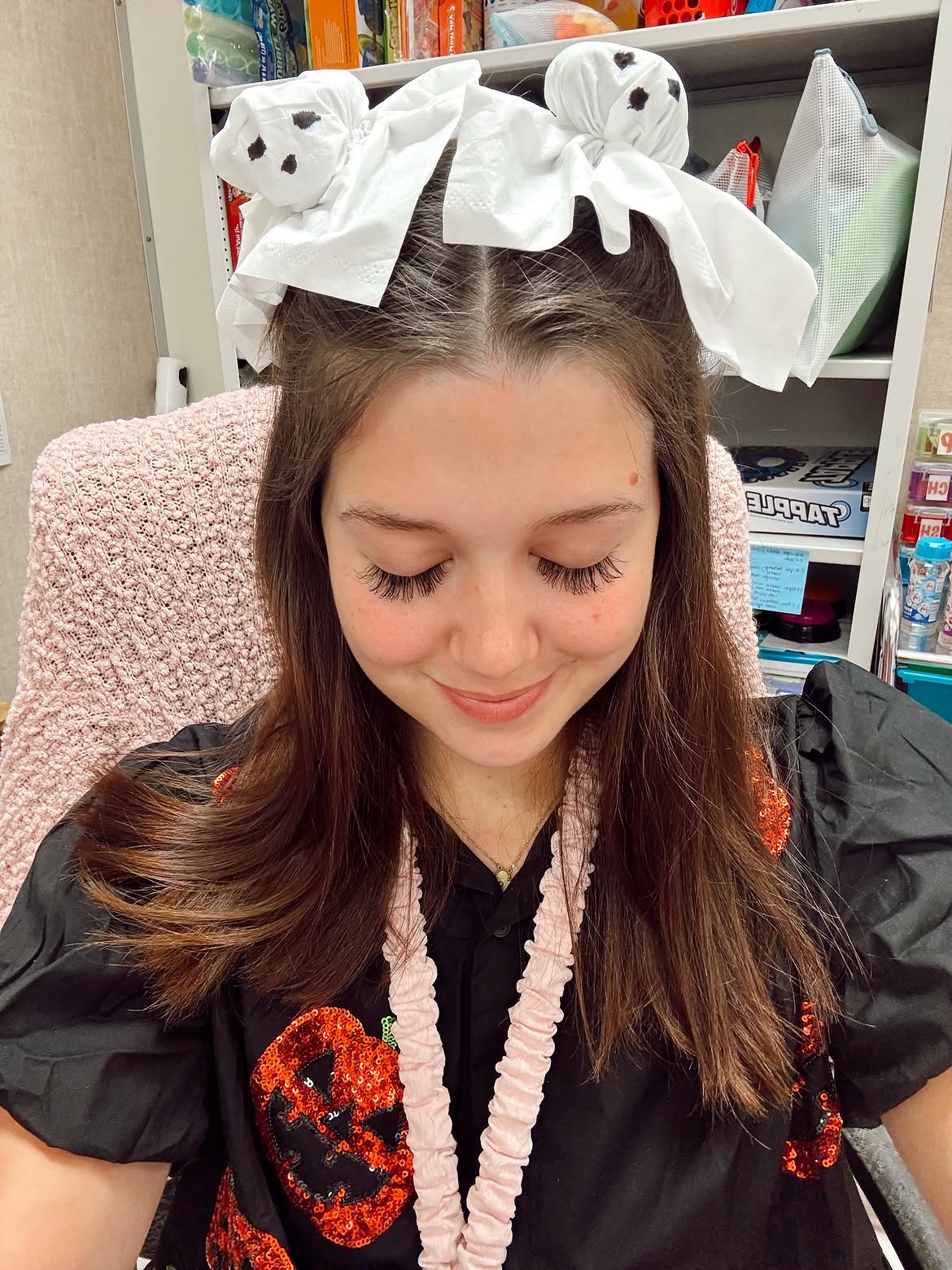 DIY Ghost Buns Halloween Hair Idea