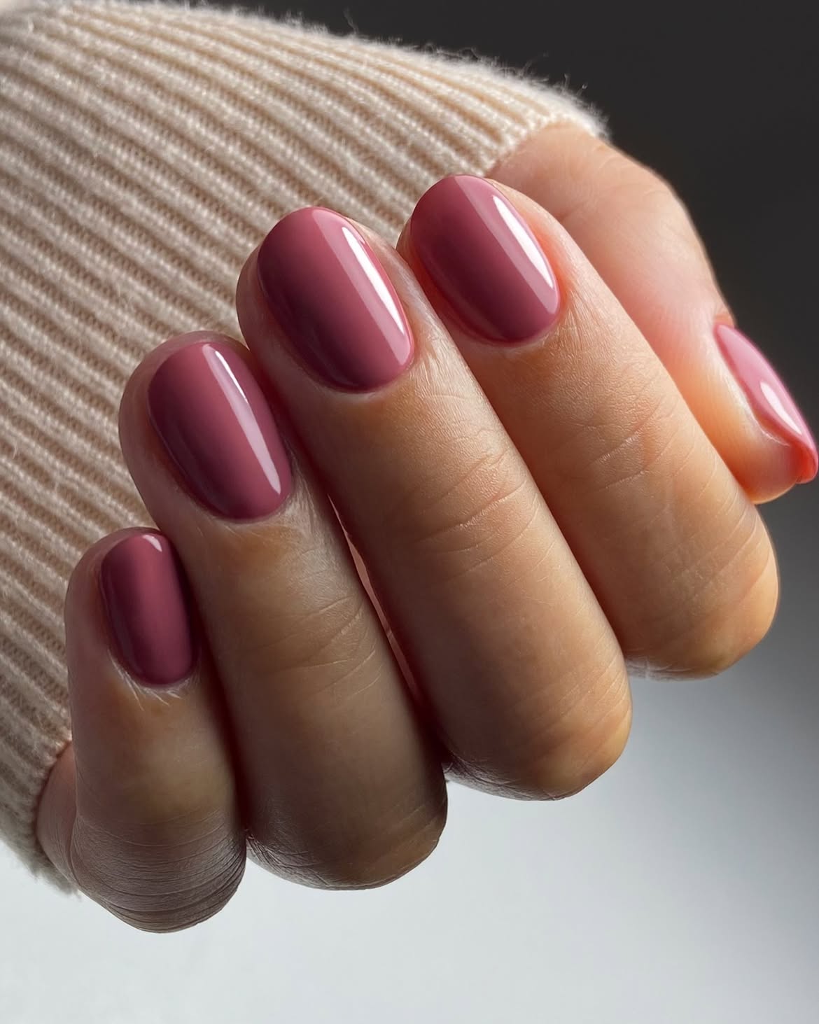 Dusty Rose Glossy Oval Nails